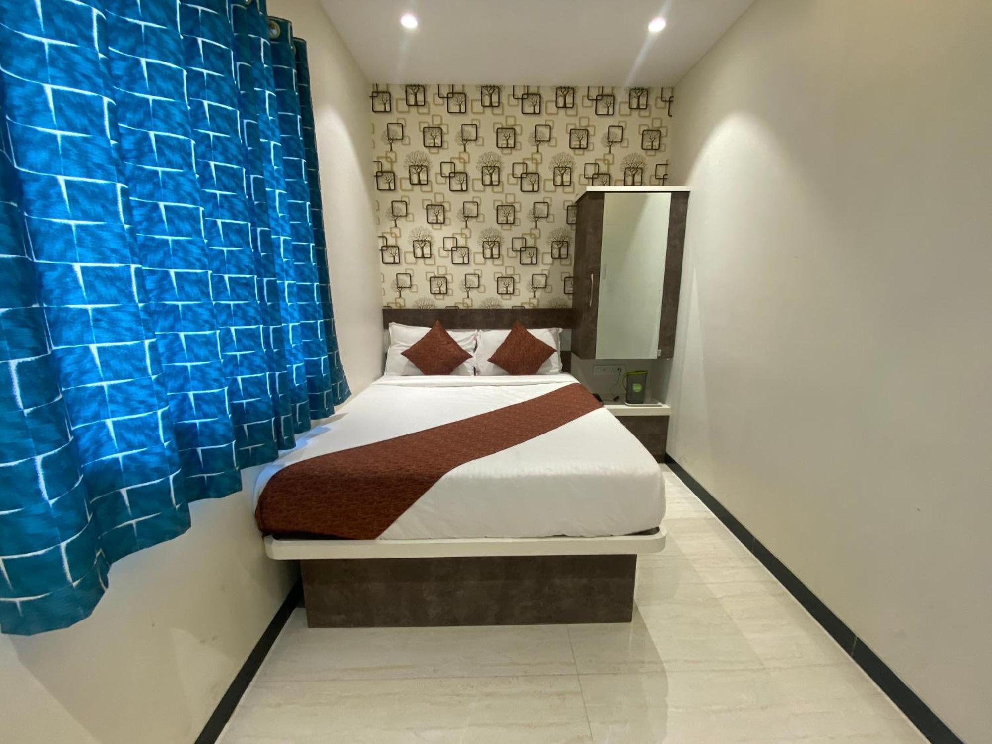 Rose Hotel Mumbai (Bombay)